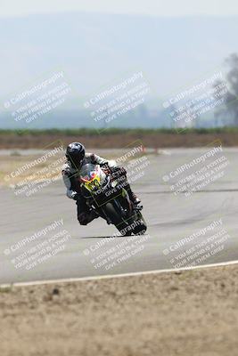 media/Jun-07-2025-TrackDaz (Sat) [[4413525952]]/B Group/220pm (Turn 9)/